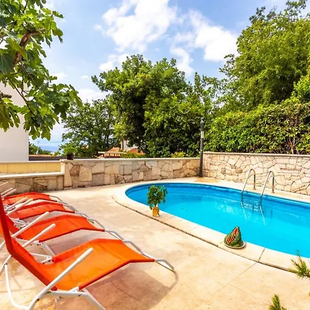 In With Sea View, Balcony, Air Conditioning, Wifi Apartment