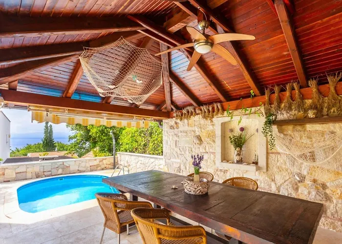 In With Sea View, Balcony, Air Conditioning, Wifi *