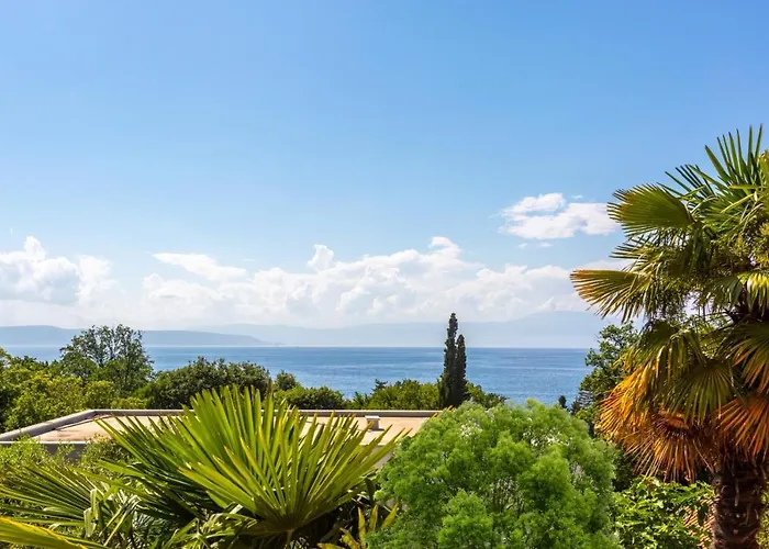 In With Sea View, Balcony, Air Conditioning, Wifi Appartement Njivice