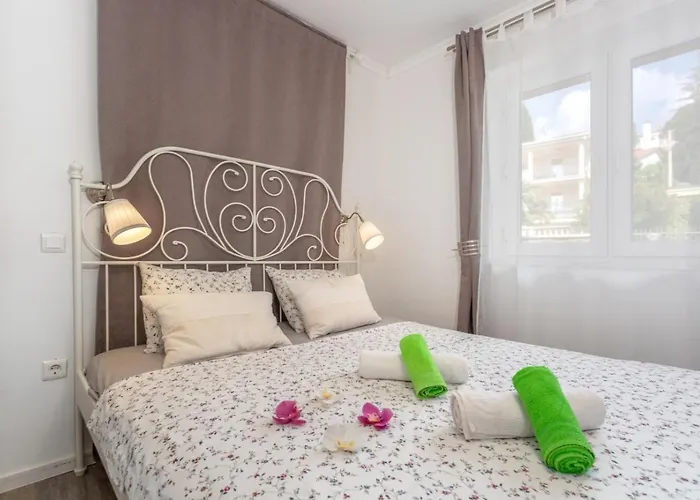 In With Sea View, Balcony, Air Conditioning, Wifi * Njivice
